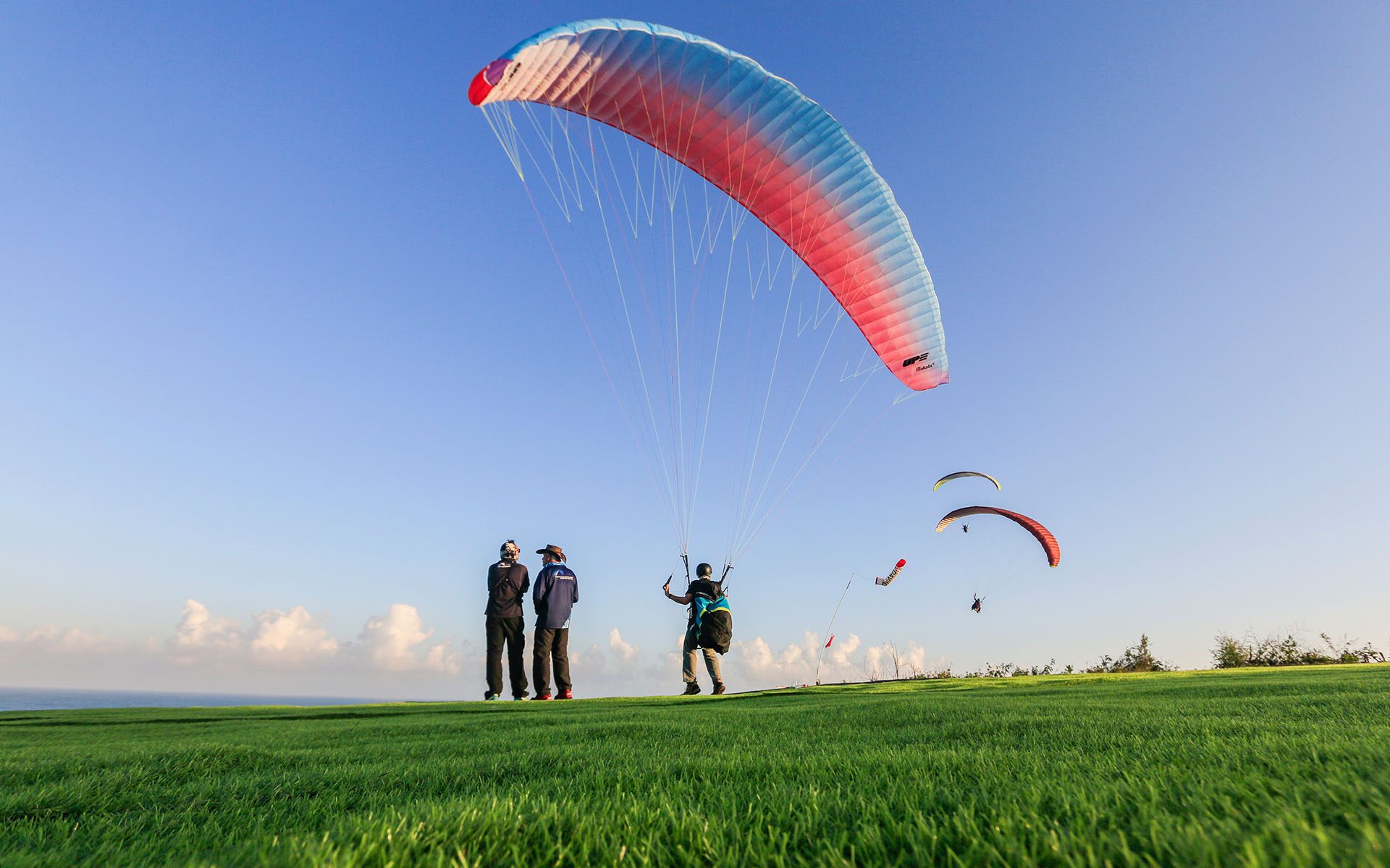 Riug Paragliding landing and take off area